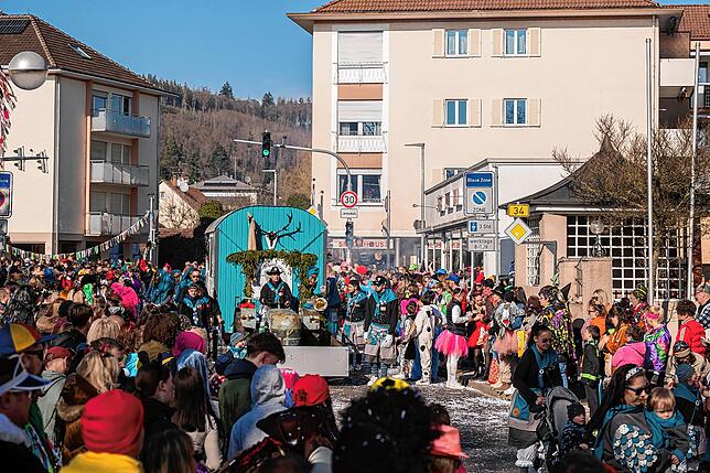 Bild 20: Unvergessliche Bilder vom Rosenmontagsumzug in Gottmadingen: So bunt war die Fasnacht 2025!