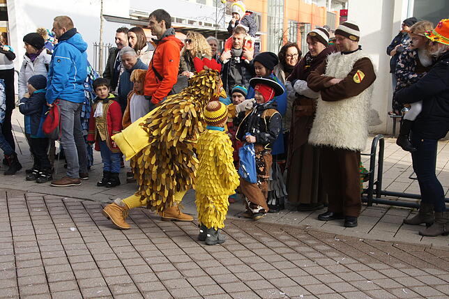 Bild 11: Bilder vom Kinderumzug zum Ringtreffen des Alemannischen Narrenrings am Samstag