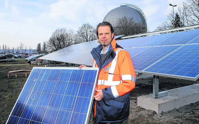 Eine Solaroffensive und die Pflicht, alle Neubauten mit Solaranlagen auszustatten sind Maßnahmen, die im Gemeinderat gelobt wurden. Im ...