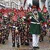 Am Rosenmontag schlängelt sich traditionell der Narrenumzug durch die Straßen von Pfullendorf.
