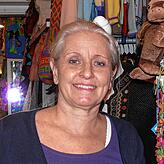 Sylvia Grossmann in ihrer bunten „Casa Latina“. Dass Schweizer Kunden ausbleiben, kann sie nicht bestätigen.