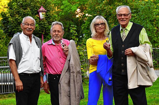 Bild 48: Schiedsrichter im Fußballbezirk Hochrhein feiern ihren 100. Geburtstag