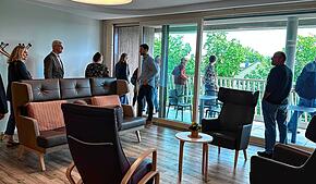 Viele Besucher nutzen den Tag der offenen Tür, um sich das neue Pflegeheim der Spitalpflege Pfullendorf anzuschauen.
