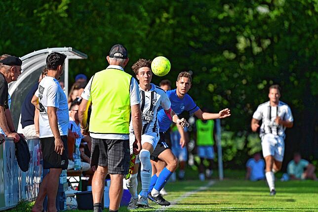 Bild 3: FC Wittlingen rettet sich zum 2:2 gegen die SG Mettingen/Krenkingen &ndash; und wir haben Bilder!