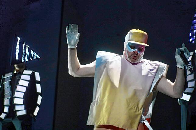 Bild 19: Southside 2024: Alle Bilder des umjubelten Deichkind-Auftritts