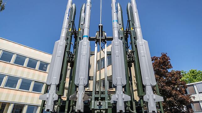 Das Raketenabwehrsystem Iris-T kommt auch in der Ukraine zum Einsatz. (Archivbild)