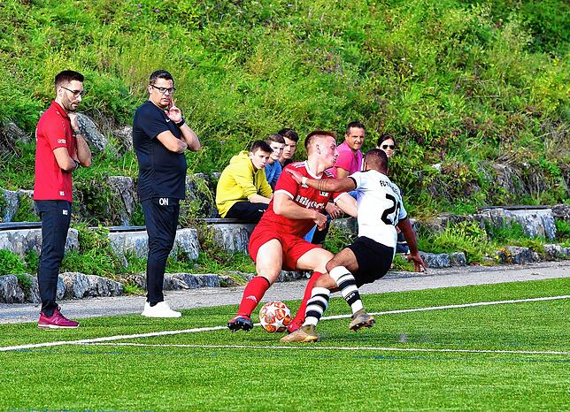 Bild 1: FC RW Weilheim setzt sich im Derby mit 5:3 gegen den FC Tiengen 08 durch &ndash; und wir haben Bilder!