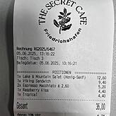 Für Mittagessen, Getränke und abschließenden Espresso bezahlen wir insgesamt 36 Euro.