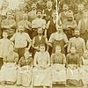 Die Färber am 15. Februar 1901 (jeweils von links): Hinten Aug. Bader, Tröndle, Ritter, Aug. Berger, Math. Prutscher, Bär; zweite Reihe ...
