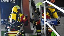 Ein realitätsnahes Szenario bietet Feuerwehrleuten der Brandübungscontainer der ED Netze GmbH.