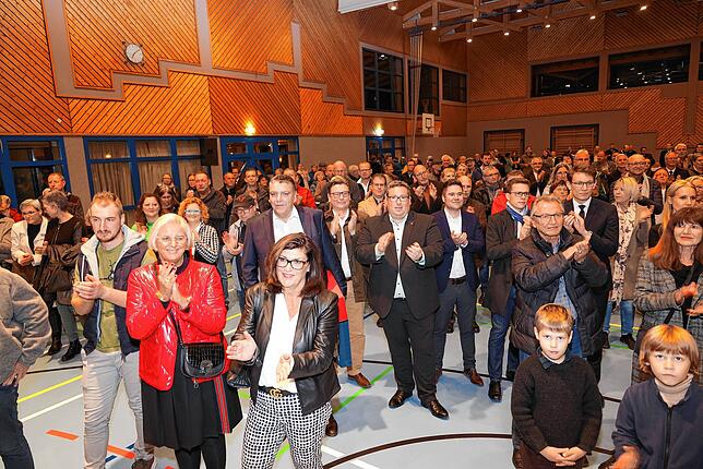 Bild 1: Bilder vom Wahlabend: Gaienhofen feiert seinen künftigen Bürgermeister Jürgen Maas