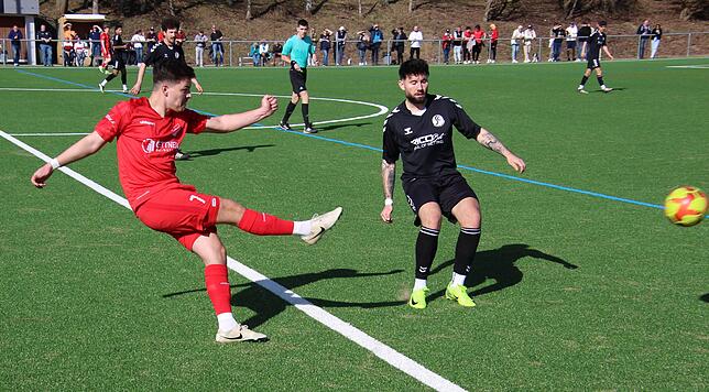 Bild 33: Die besten Bilder vom Landesliga-Verfolgerduell FC Pfaffenweiler gegen SC Konstanz-Wollmatingen
