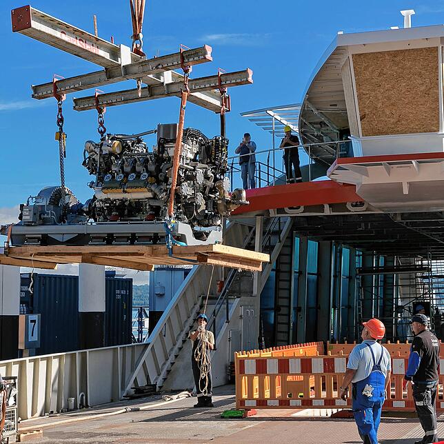Bild 1: Land in Sicht! So geht der Ausbau der neuen LNG-Fähre in Konstanz voran