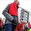 Es ist ernst: Vor der Zentrale von Körber in Konstanz kämpfen Mitarbeiter um den Erhalt ihrer Arbeitsplätze. Der Betriebsrat hatte eine ...