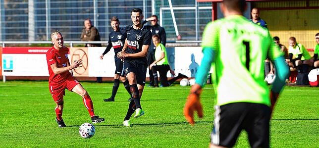 Bild 16: SV Buch siegt mit 2:0 beim enttäuschend auftretenden SV Jestetten &ndash; und wir haben die Bilder!