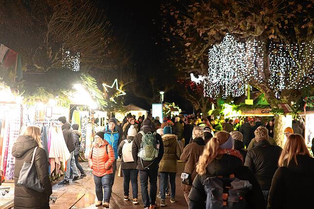 Bild 12: So schön ist der Weihnachtsmarkt: Wir haben die ersten Fotos – inklusive Drohnenaufnahmen