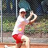 Packendes Spiel: Andrin Casanova vom TC Rot-Weiß Tiengen setzte sich erst im Match-Tiebreak gegen seinen Gegner vom TC Weinheim durch ...