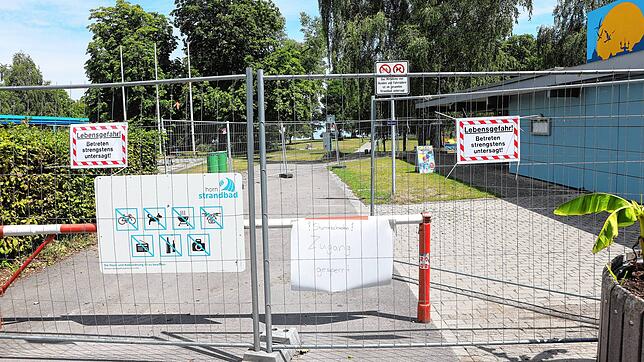 Das Strandbad Hörnle ist wegen Sturmschäden noch mindestens bis Mittwoch, 19. Juli, gesperrt. Der Eingang wurde entsprechend gesichert, ...