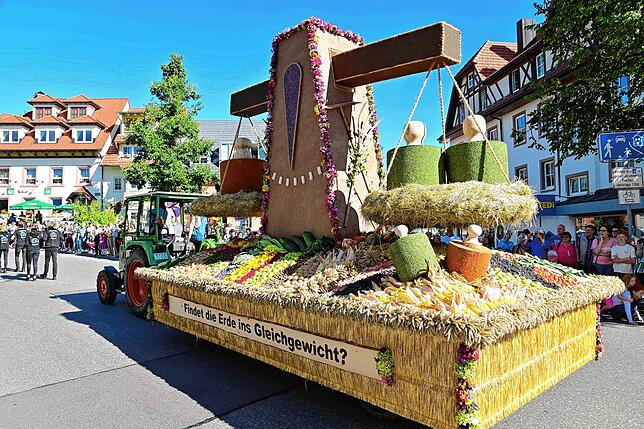 Der Erntewagen der Landjugend Brigachtal, die Ausrichter des Kreiserntedankfestes im nächsten Jahr sein wird.