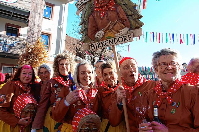 Bild 7: Tausende feiern beim Kleggau-Narrentreffen in Weizen: Die schönsten Bilder vom Festtrubel
