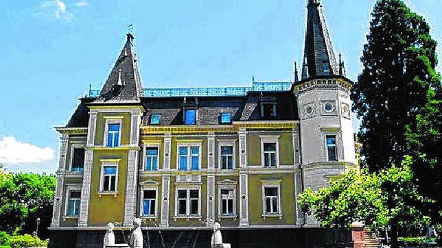 Das Schloss im schweizerischen Bad Zurzach soll wieder zum Schauplatz kulturellen Lebens werden.