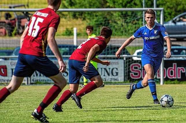 Bild 33: FC Weizen legt im Abstiegsspiel zur Kreisliga B ein 3:0 gegen FC Huttingen vor &ndash; wir haben Bilder!