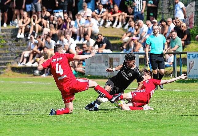 Bild 3: Die besten Bilder vom Spiel des SC Konstanz-Wollmatingen gegen den VfB Bühl!