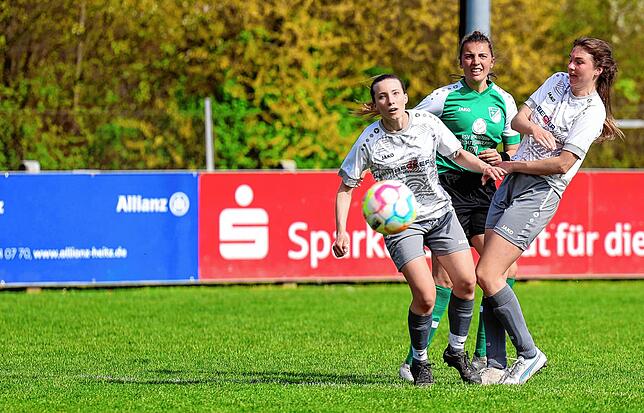 Bild 26: Unsere Bildergalerie der Bezirksliga-Partie zwischen Nordstern Radolfzell und der SG Sipplingen