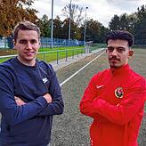 Sportreporter Julian Widmann (links) und Mo Demir.