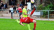 Bild : Die besten Bilder der Partie zwischen dem TSV Singen und dem FC Überlingen