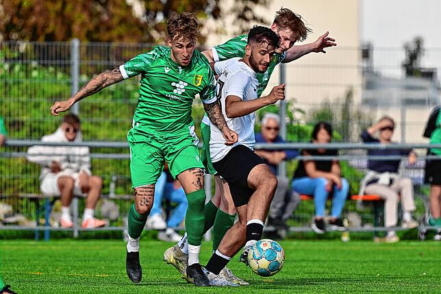 Bild 8: SV Herten besiegt die SG FC Wehr/Brennet mit 3:2 &ndash; und wir haben Bilder!