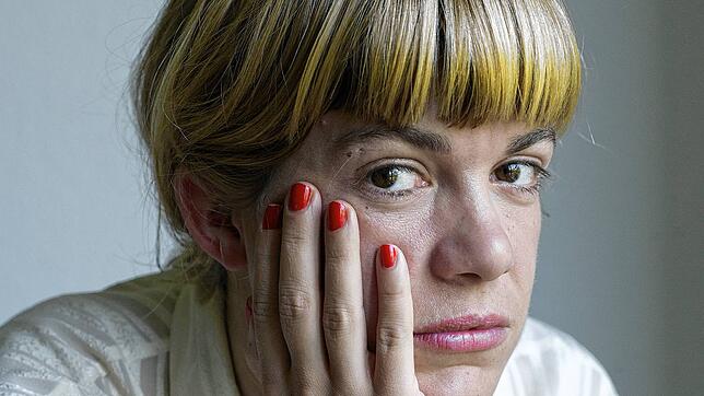 Die Schriftstellerin Julia Weber war zuletzt für ihr Romandebüt &bdquo;Immer ist alles schön&ldquo; vielfach ausgezeichnet worden.