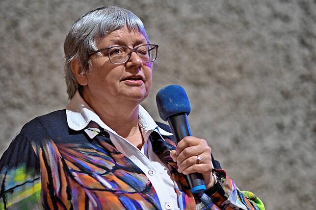 Dekanin und Vorsitzende des Bezirkskirchenrats Christiane Vogel.