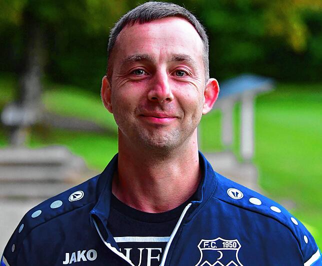 Sportchef Jens Rüdt (FC Dettighofen): „Sie gehört seit fast zwei Jahren einfach dazu. Dass Maike als Trainerin dabei ist, ist für ...