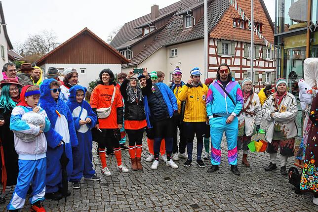 Bild 12: Fasnacht in Frickingen: So wurden die Hippies im Rathaus abgesetzt – Jetzt die besten Bilder sehen!