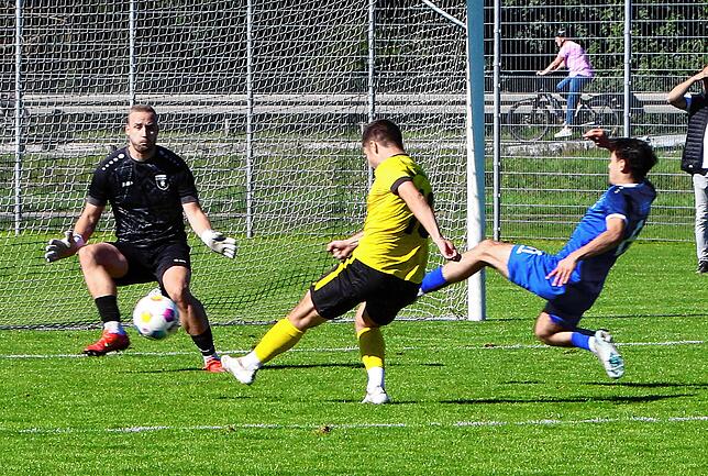Bild 7: Aufsteiger SV Denkingen besiegt FV Möhringen mit 5:3. Wir waren mit der Kamera dabei!