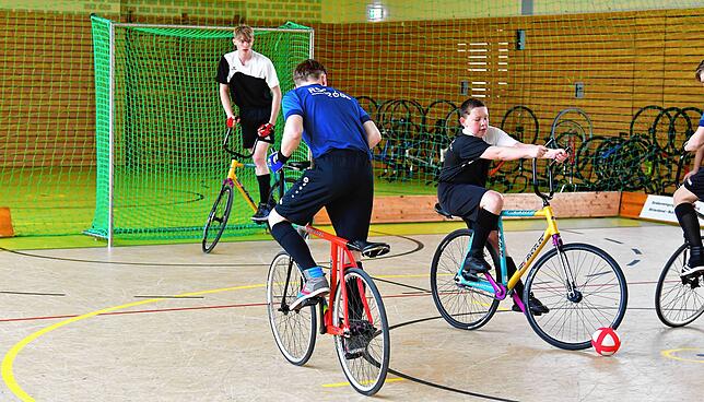 Bild 29: U17-Radballer des RSV Wallbach fahren zur Deutschen Meisterschaft &ndash; und wir haben Bilder!