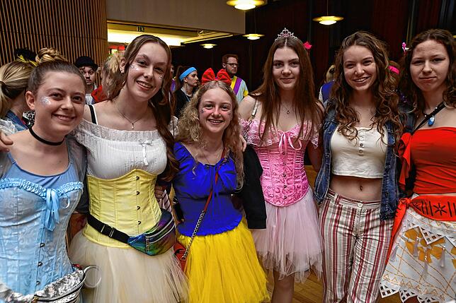 Bild 1: Hexenball Villingen 2025: Die besten Bilder vom närrischen Spektakel