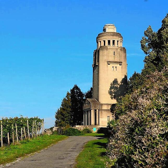 Der Bismarckturm ist mit seinen 22,8 Meter einer der höchsten Aussichtstürme im Ländle.