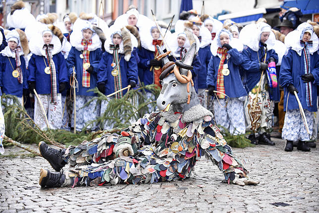 Bild 19: Bilder vom bunten Treiben am Fasnetsmontag in Villingen (2)
