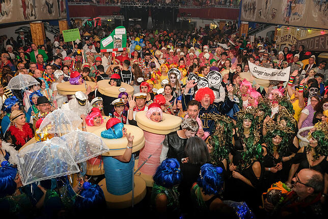 Bild 6: Bilder vom Zunftball der Singener Poppele-Zunft