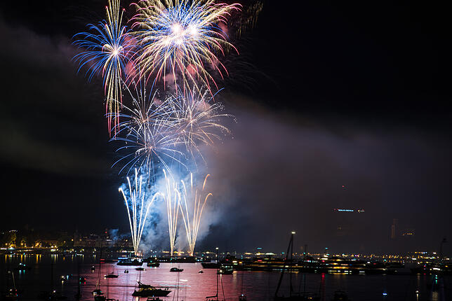 Bild 1: Seenachtfest: Bilder vom großen Feuerwerk