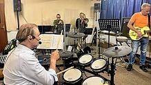 BHB – Level 24 bei der Probe Ende 2024. Die unter dem früheren Namen Bregi-House-Band besser bekannte Band spielt jetzt wieder Konzerte.
