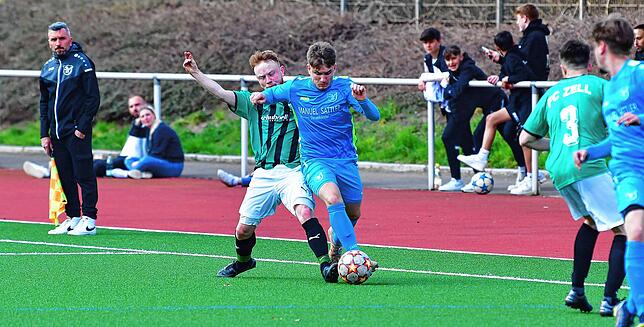 Bild 5: FC Zell fegt den SV Buch mit 7:1 vom Platz &ndash; und wir haben Bilder!