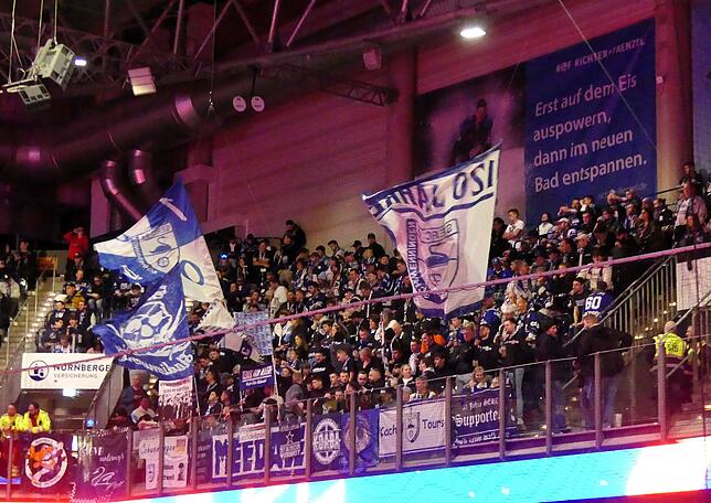 Bild 2: Unsere Bildergalerie vom ersten Playoff-Spiel der Wild Wings in Nürnberg