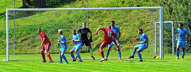 Bild 18: VfR Bad Bellingen müht sich zu einem 3:1 beim SV Buch &ndash; und wir haben Bilder!