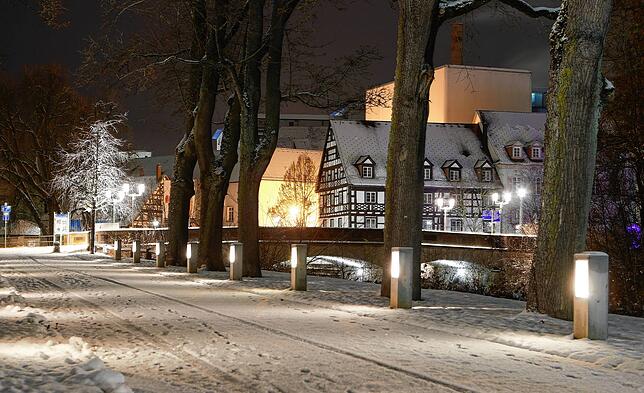 Allee vom Museum Biedermann in Richtung Schützenbrücke.