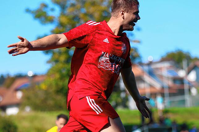 Bild 4: FC Dachsberg gewinnt Derby bei der SG Hotzenwald mit 7:2 – und wir haben Fotos!