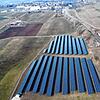 Die Photovoltaik-Freiflächen bei Döggingen sollen noch in diesem Jahr Zuwachs bekommen. Das Projekt der Energiedienst Holding kann schon ...