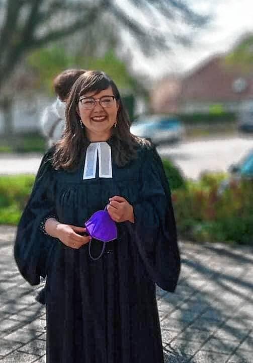 Sofie Fiebiger ist die neue Pfarrerin der Bonhoeffer-Gemeinde. Sie hat gerne mit Menschen zu tun und es macht ihr sehr viel Freude, ...
